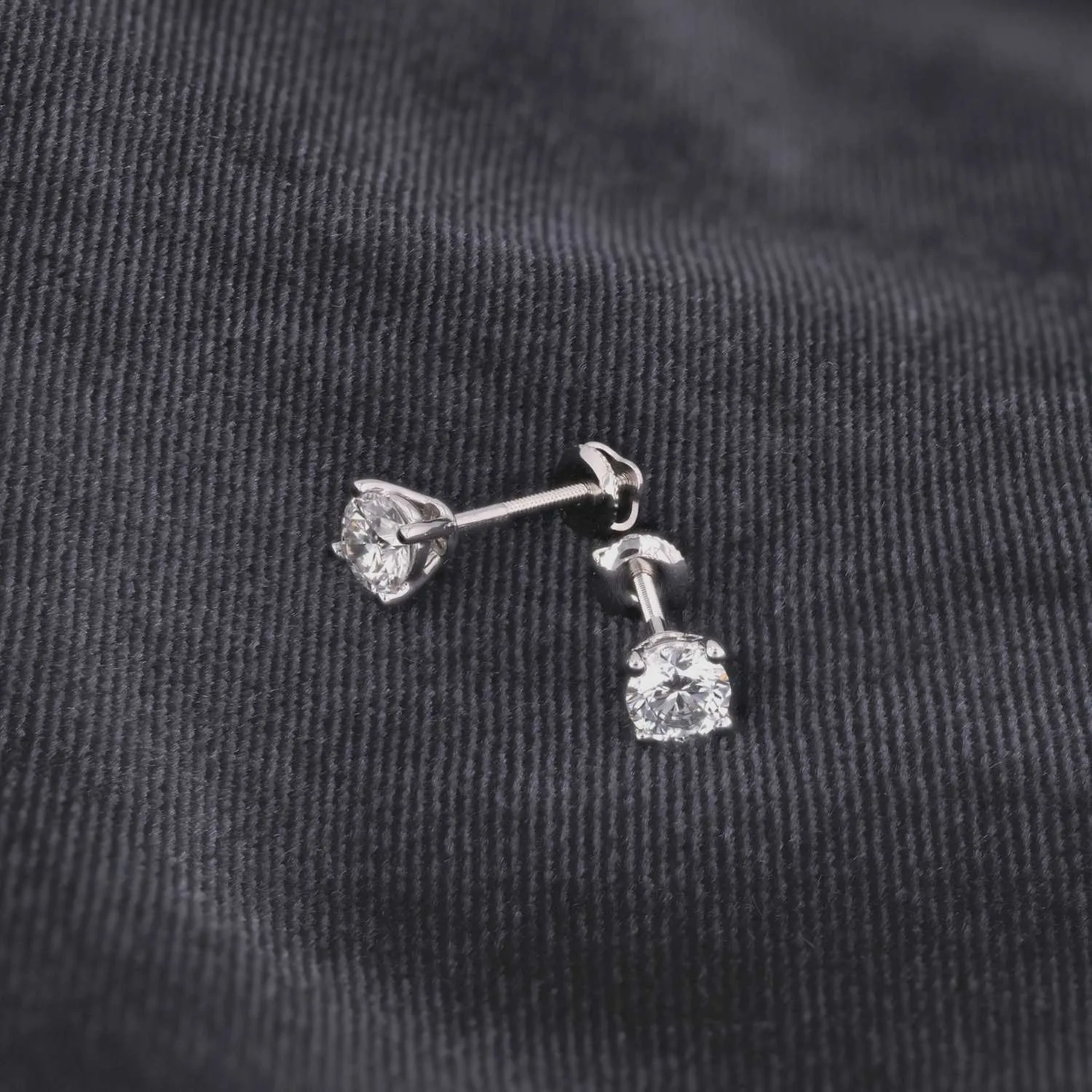 1 Carat 4-Prong Lab Diamond Stud Earrings