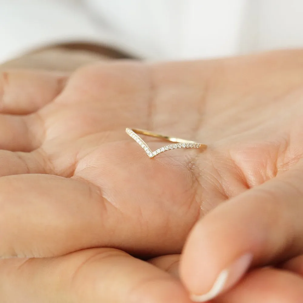 14K Gold Diamond Chevron Ring