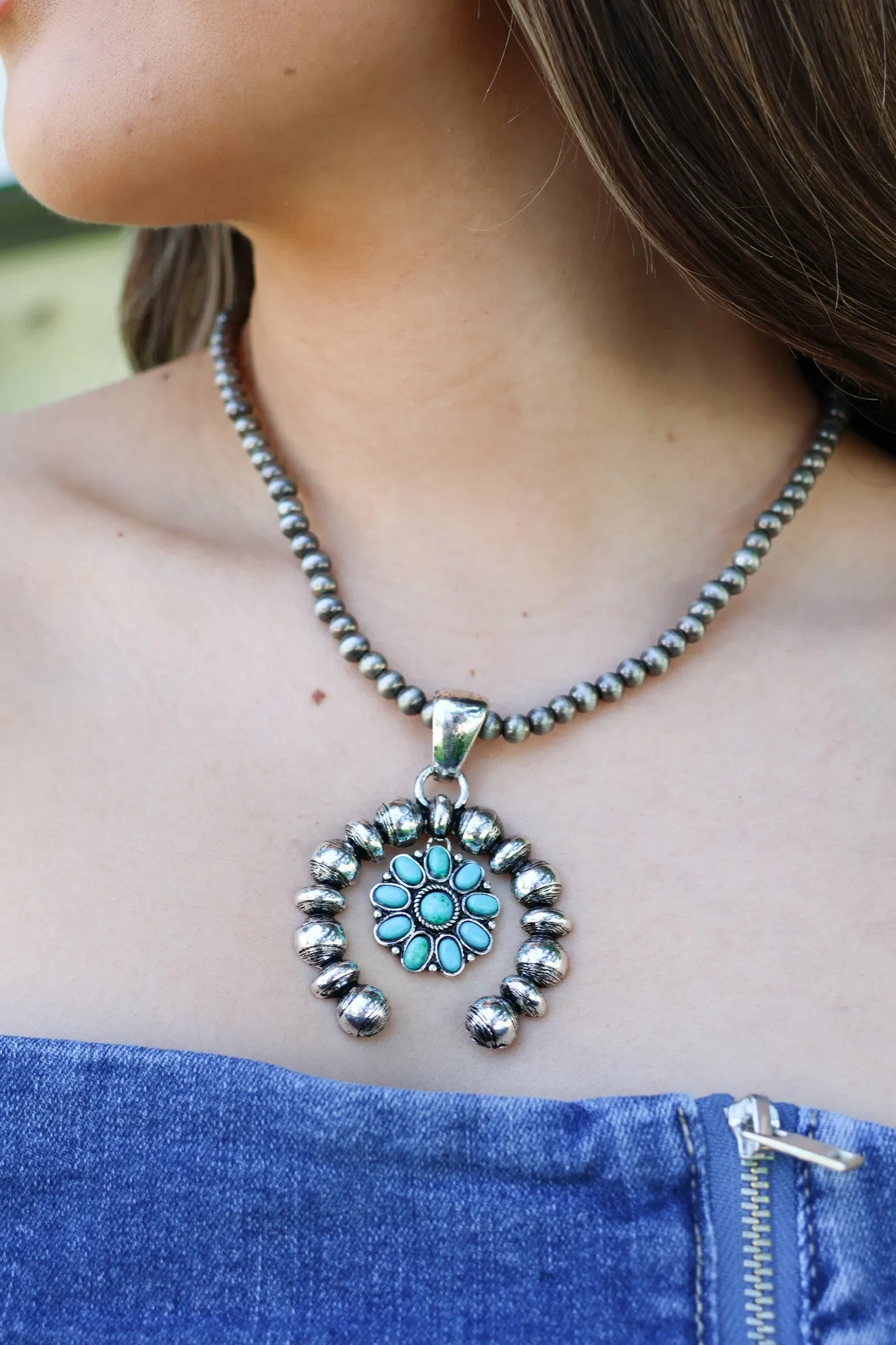 Different Round Here Necklace
